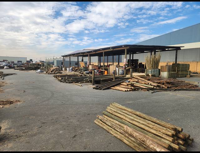 4,000M² INDUSTRIAL YARD TO LET IN ROODEKOP
